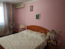 3-комн.кв., 70 м², этаж 3