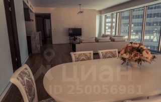 3-комн.кв., 180 м², этаж 49