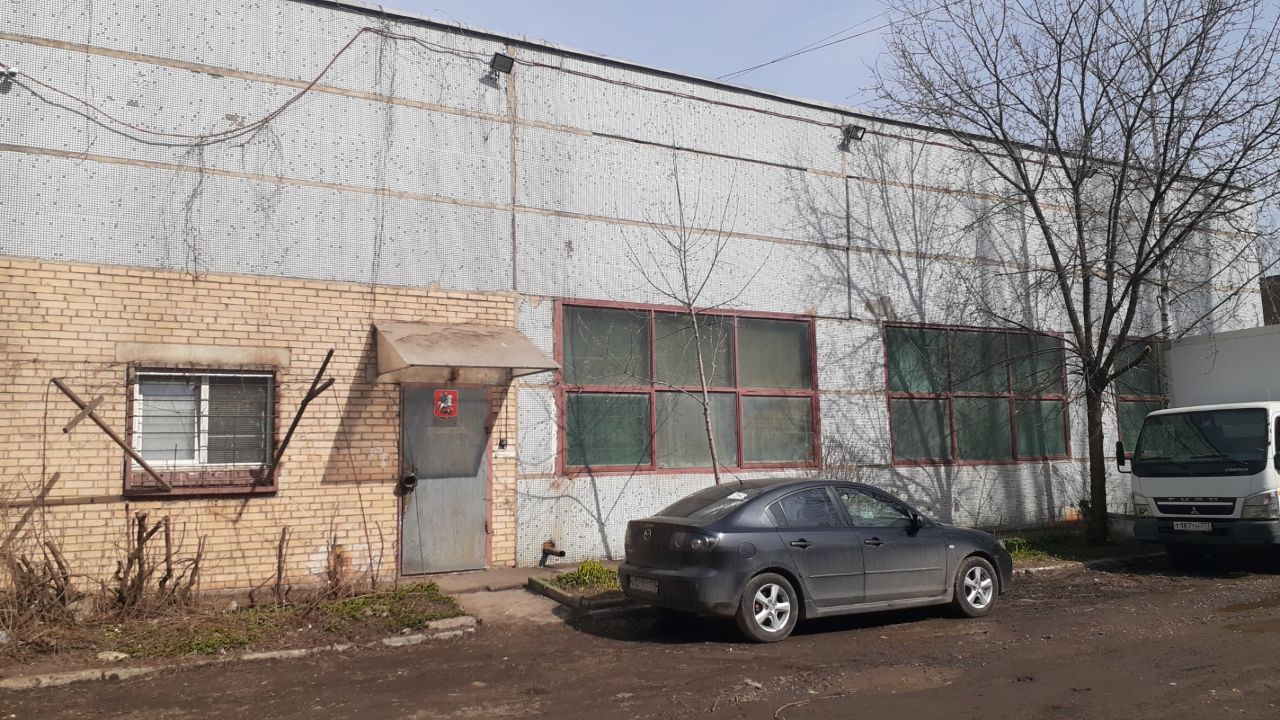 Складском комплексе на ул. Молодогвардейская, 54с14