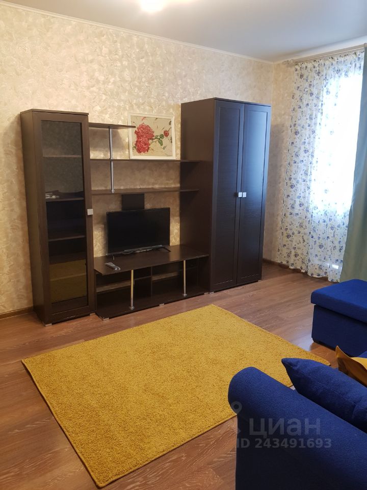1-комнатная квартира, 42 м² — фото 2