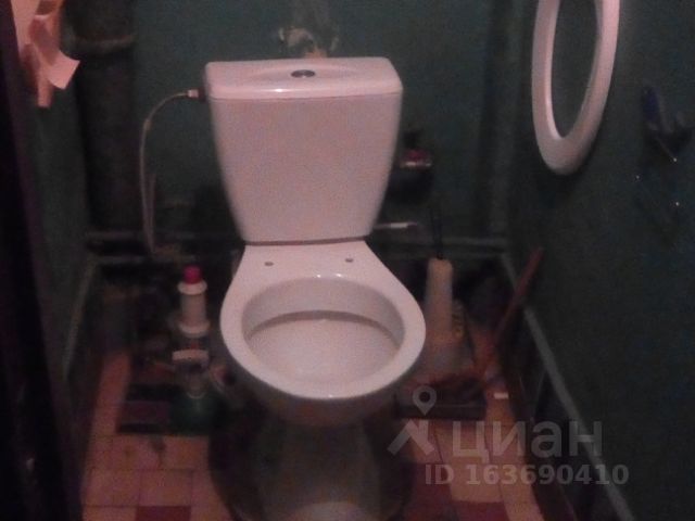 Наказание в общественном туалете - порно видео на museum-vsegei.ru