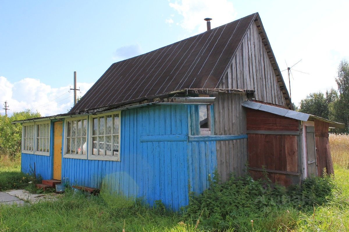 Купить загородную недвижимость в деревне Добручи Гдовского района, продажа  загородной недвижимости - база объявлений Циан. Найдено 1 объявление