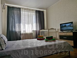 2-комн.кв., 72 м², этаж 10