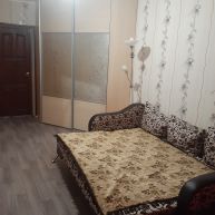 1-комн.кв., 42 м², этаж 3