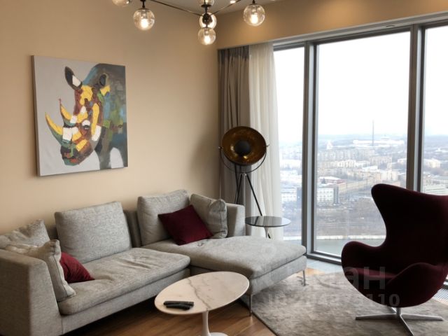 2-комн. апарт., 90 м², 43/85 этаж