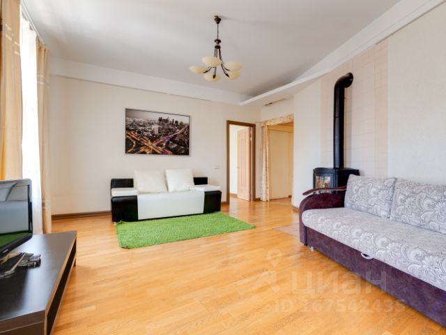 3-комн., 110 м², 2/5 этаж