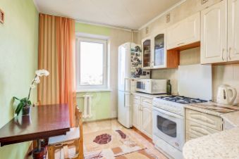 1-комн.кв., 40 м², этаж 3