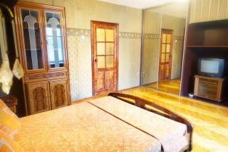 2-комн.кв., 55 м², этаж 2