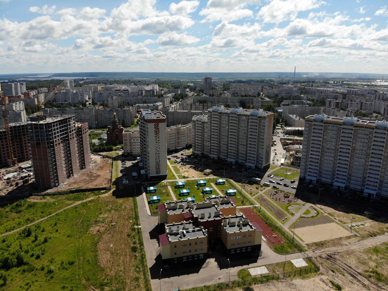 🏠 ЖК Никольский - цены на сайте от официального застройщика СМУ-58  (Чебоксары), планировки жилого комплекса, ипотека, акции новостройки -  Чувашская Республика, Новочебоксарск, улица Воинов-Интернационалистов - ЦИАН