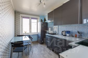 2-комн.кв., 53 м², этаж 9