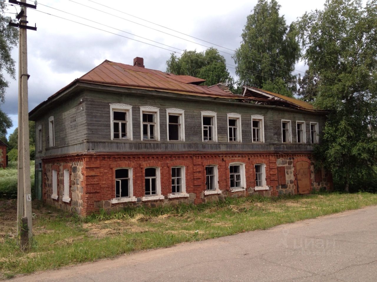 Купить загородную недвижимость в Волотовском районе Новгородской области,  продажа загородной недвижимости - база объявлений Циан. Найдено 1 объявление