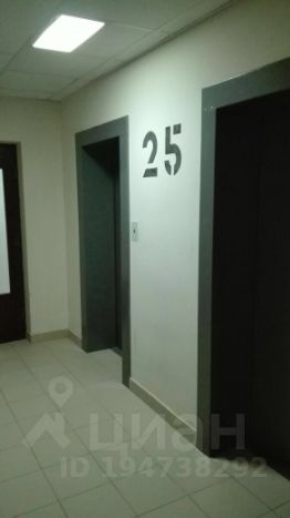 студия, 30 м², этаж 25