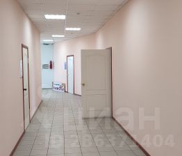 торг. площадь 122 м², этаж 2