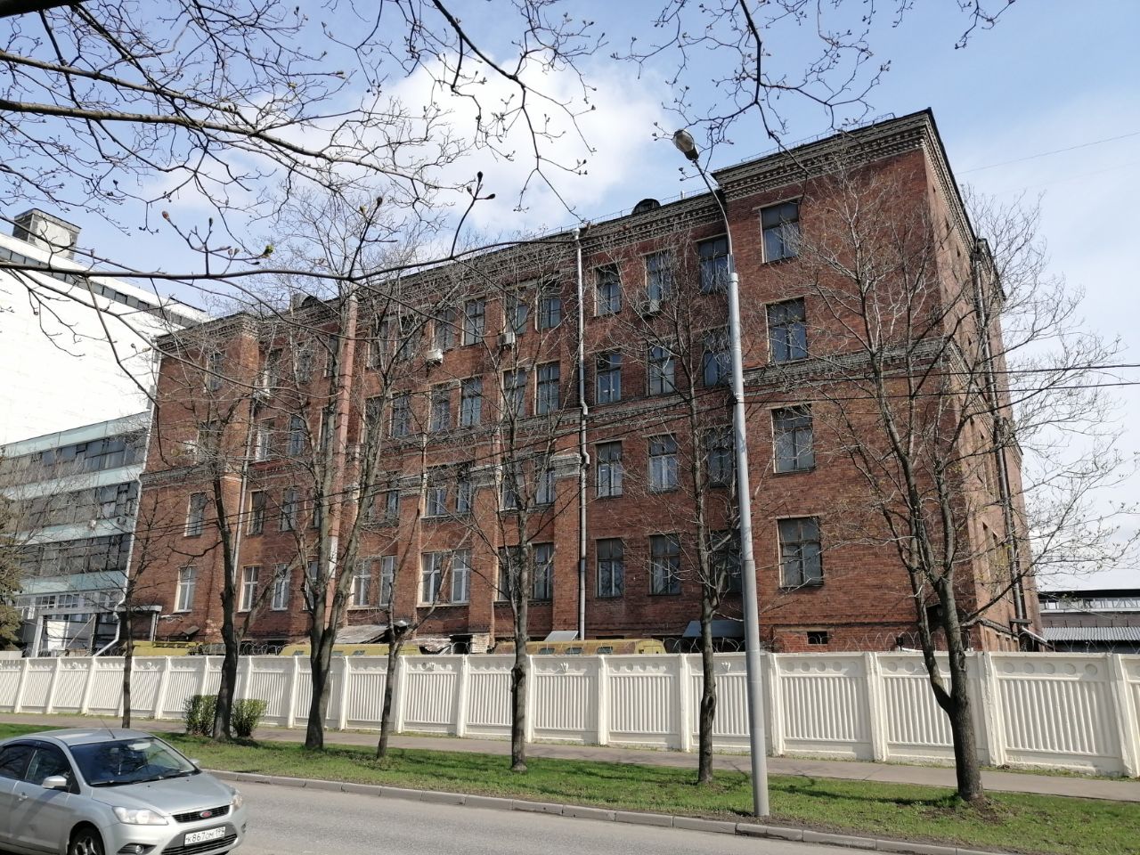 Бизнес Центр в Мурманском проезде, 14