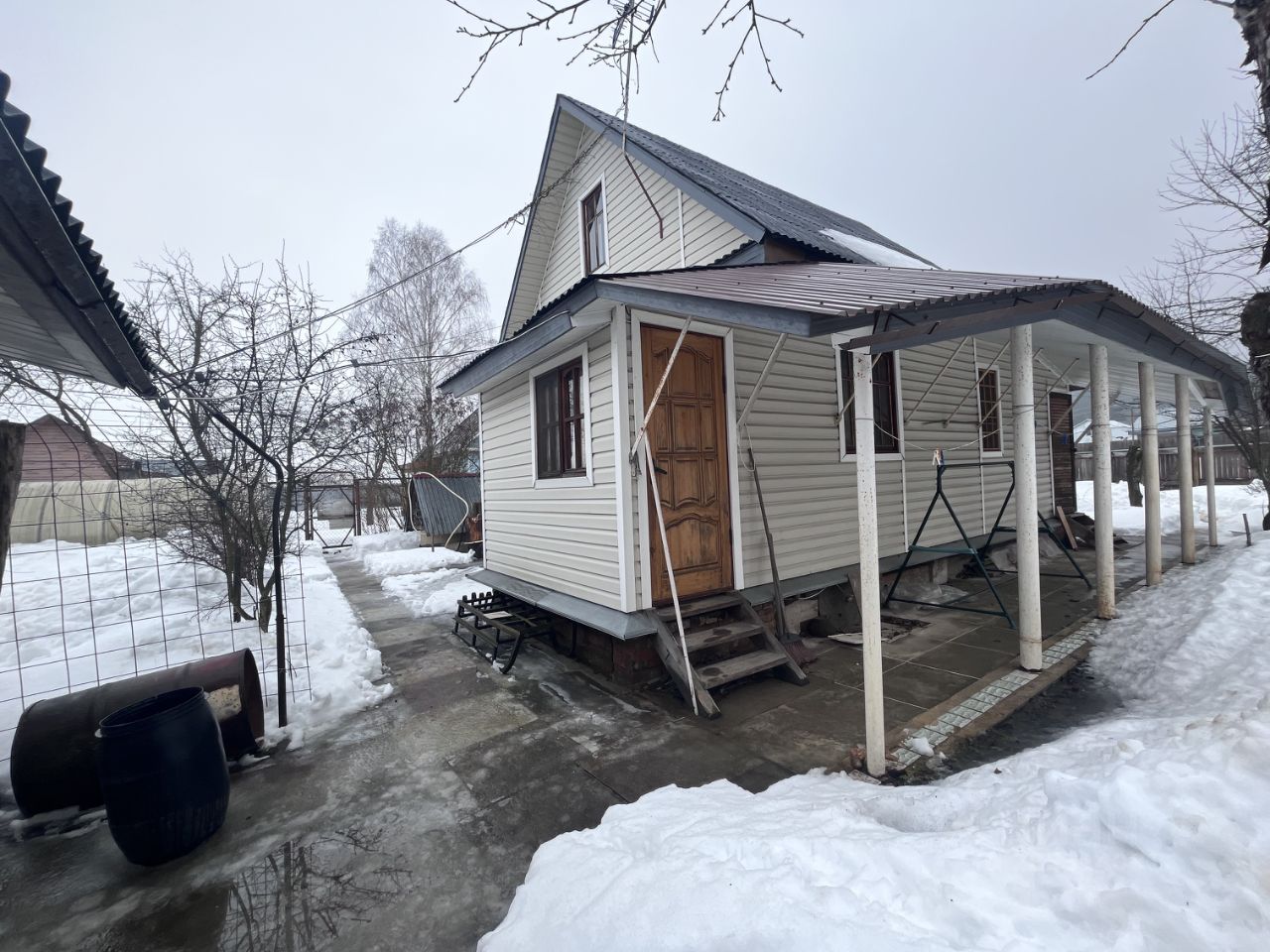 Купить загородную недвижимость в садовое товарищество Лесной Поселок  городского округа Одинцовского, продажа загородной недвижимости - база  объявлений Циан. Найдено 1 объявление