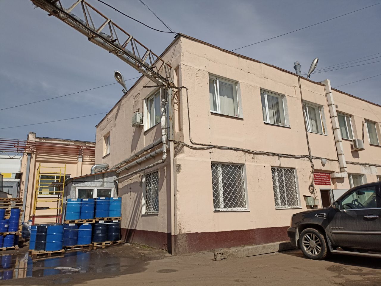 продажа помещений в БЦ в Анненском проезде, 1с23
