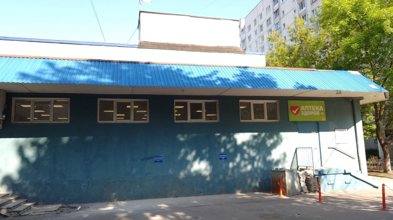 продажа помещений в ТЦ на ул. Исаева, 2А