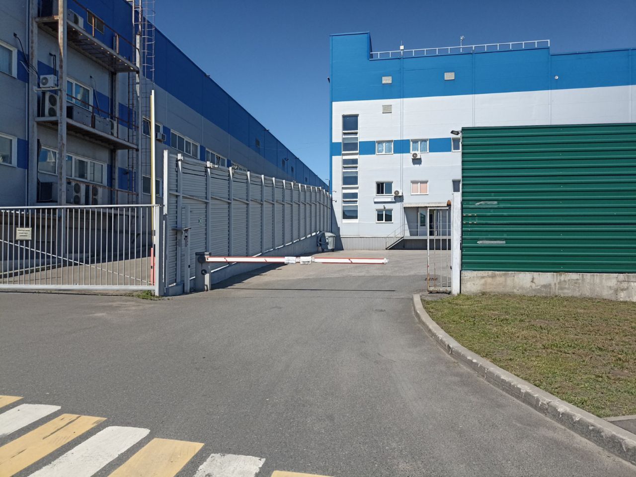 Складском комплексе на ул. Горького, 1с3