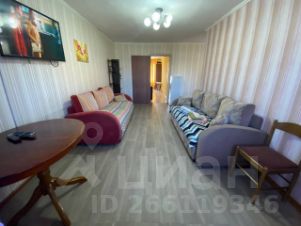 2-комн.кв., 72 м², этаж 3