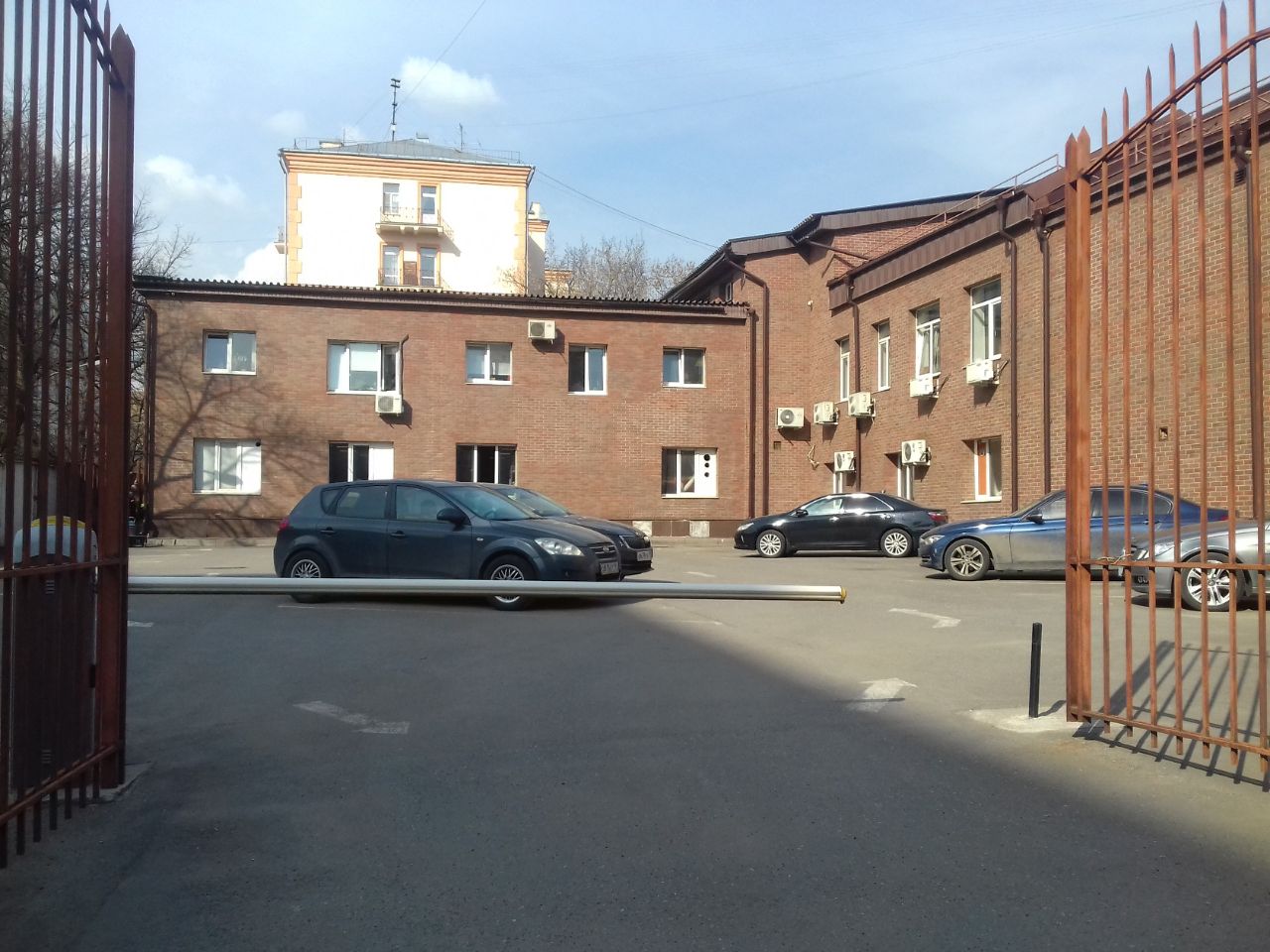 Бизнес Центр на ул. Суворовская, 19с2