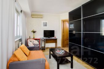 1-комн.кв., 40 м², этаж 10