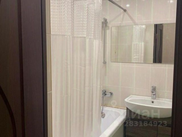 2-комн., 105 м², 8/8 этаж