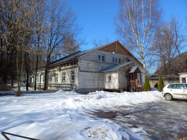 Отдельно стоящее здание на ул. Большая Филёвская, 32Ас1
