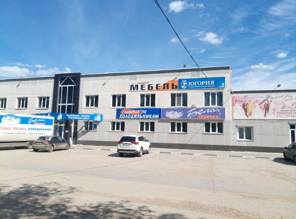 Отдельно стоящее здание на ул. Спортивная, 43