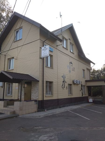 Административное здание на ул. Школьная, 79А/3