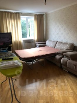 3-комн.кв., 80 м², этаж 3