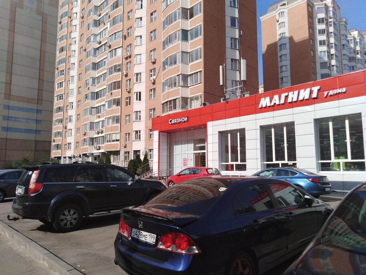 Торговом центре на Подмосковном бульваре, 3А