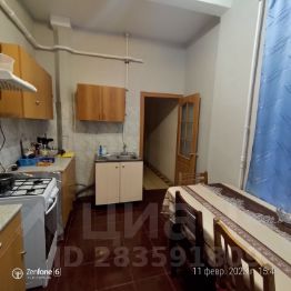 3-комн.кв., 83 м², этаж 1