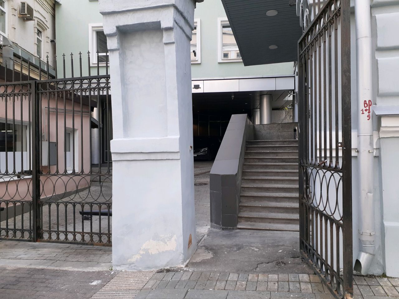 продажа помещений в БЦ на ул. Большая Дмитровка, 5А