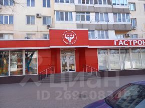 торг. площадь 600 м², этаж 1