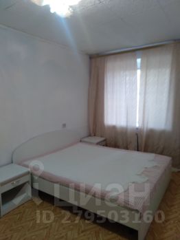 2-комн.кв., 50 м², этаж 3