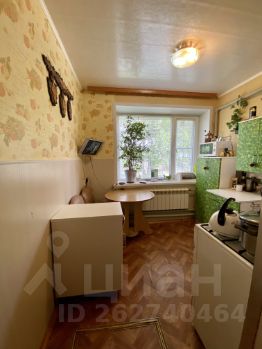 3-комн.кв., 50 м², этаж 1