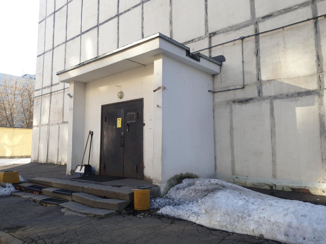 продажа помещений в БЦ на ул. Россошанская, 3А