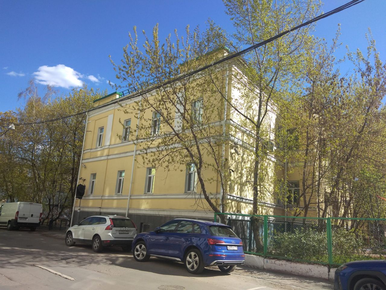 БЦ в Большом Могильцевском пер., 7с2