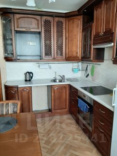 2-комн.кв., 51 м², этаж 21