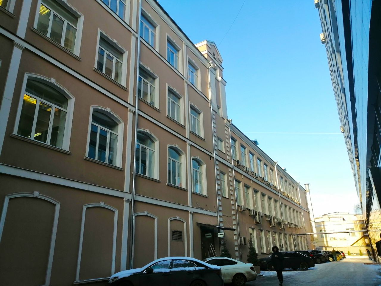 продажа помещений в БЦ на ул. 3-я Ямского поля, 24
