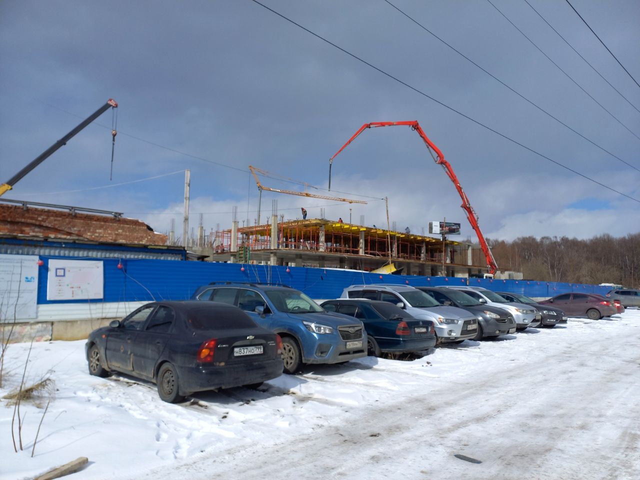 Торговом центре на Пятницком шоссе, 53