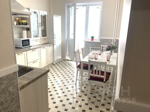2-комн., 60 м², 10/17 этаж