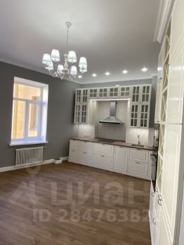 2-комн.кв., 77 м², этаж 3