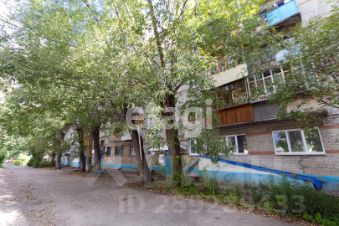 4-комн.кв., 60 м², этаж 5