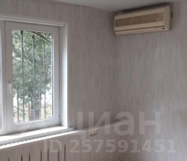 4-комн.кв., 80 м², этаж 1