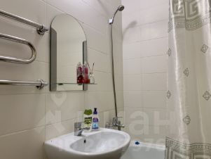 2-комн.кв., 65 м², этаж 20