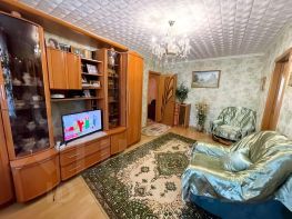 4-комн.кв., 61 м², этаж 5