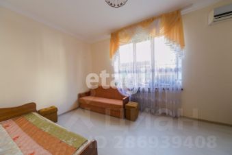 3-комн.кв., 93 м², этаж 1