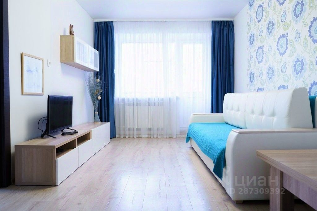 Циан калуга. Знаменская 6 калуга. Двухкомнатные квартиры в калуге. Двухкомнатные квартиры в калуге. Калуга улица мичурина.