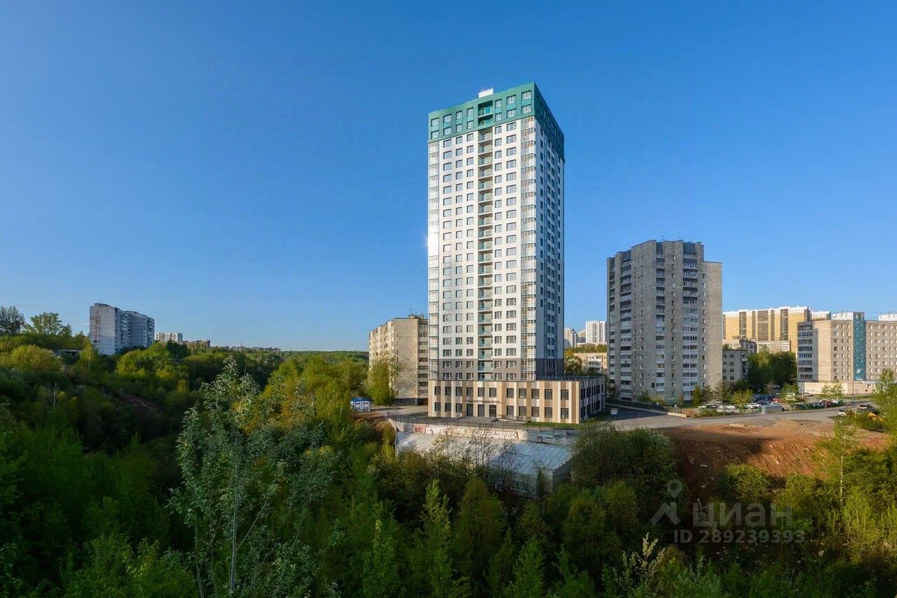 Купить трехкомнатную квартиру 77,5м² ул. Революции, 2А, Пермь, Пермский  край - база ЦИАН, объявление 289239393